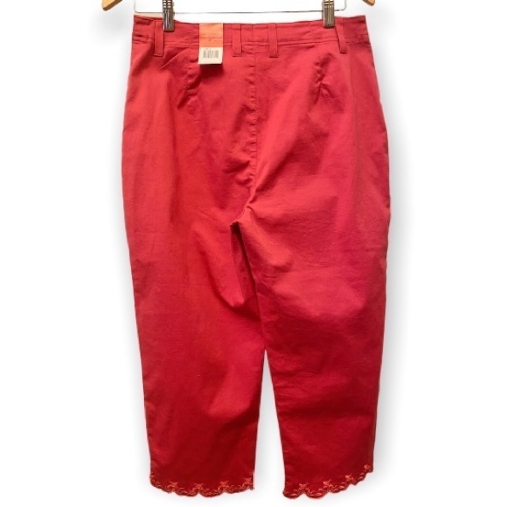 Gloria Vanderbilt NWT Capri Pants Stretch Raspberry Hot Pink Scalloped Hems Sz 8 - Picture 3 of 10
